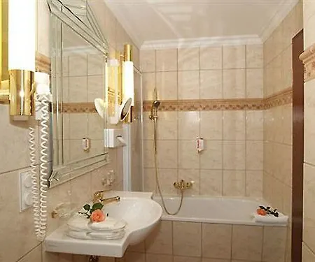 Kastell 4*