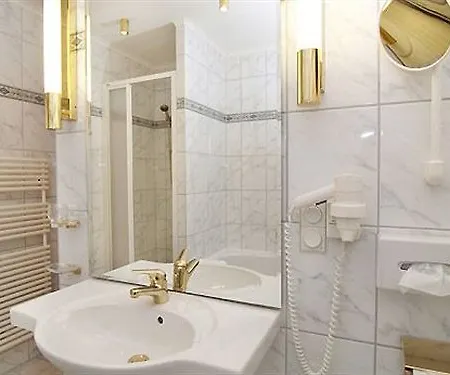 Kastell Отель 4*